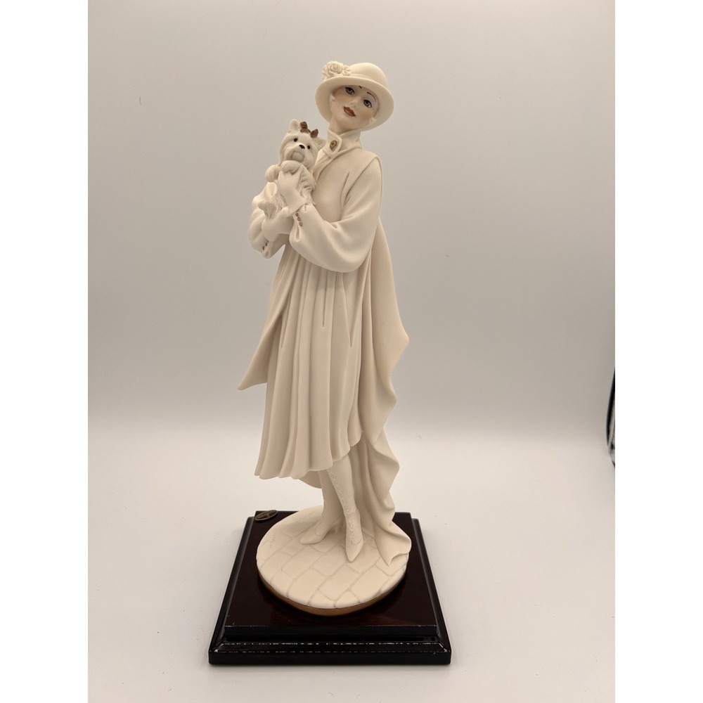 🌸Giuseppe Armani Florence Vintage 1993 Figurine "Young Lady With Yorkshire"🐾